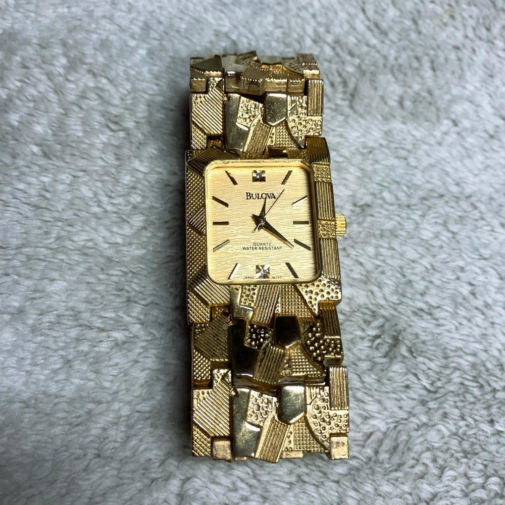 Vintage 80s 90s Bulova Nugget Watch 18k Gold Plated Japan Mvmt Quartz Swiss Made
